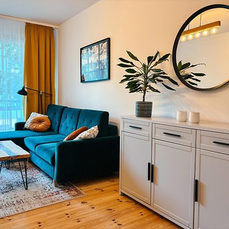 Apartament Curie Тичи Екстериор снимка